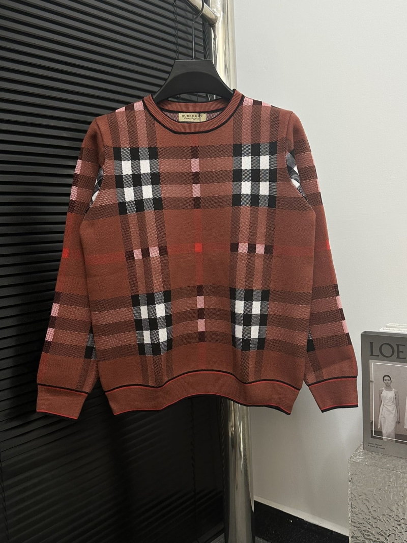 Burberry Sweaters